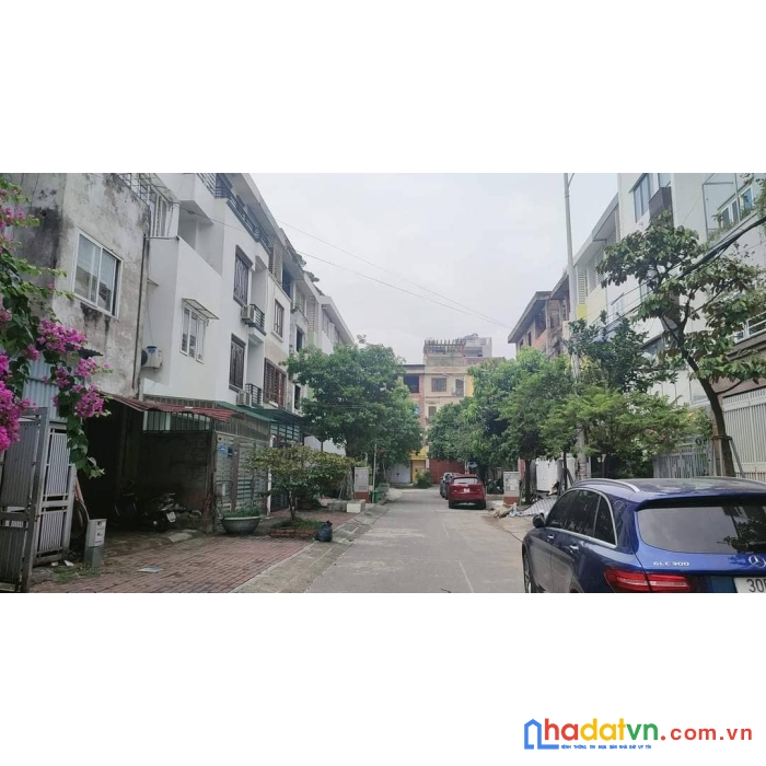 Liền kề kđt văn khê - hà đông 89m2 x 5 tầng, mt: 5m, giá chào 13.5 tỷ.
