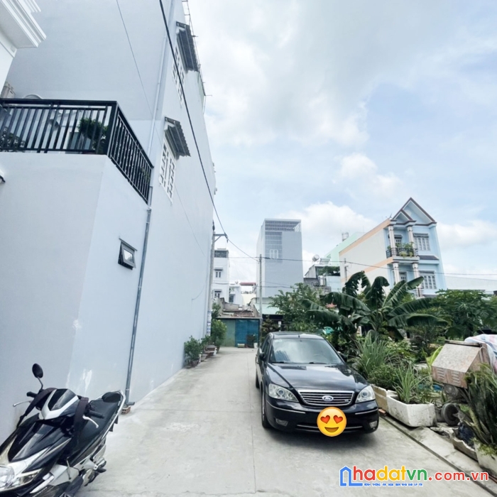 Q12.334. hẻm 6m xe hơi vào nhà tân chánh hiệp q12, khu dân trí cao, dt.60m2, 5 tầng, nhỉnh 5.7 tỷ.
