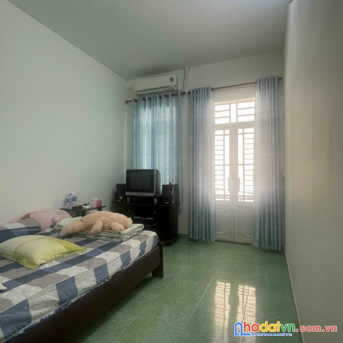 Nhà sẹc hoàng hoa thám, 3.5 x 14m, 2 lầu, 6 tỷ 200, phú nhuận