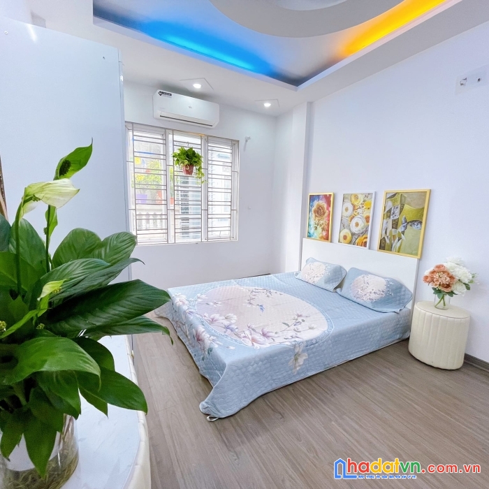 6.2 tỷ nhà mới đẹp văn cao, full nội thất, 30m ra phố, 45m x 5 tầng. lh 0394216899