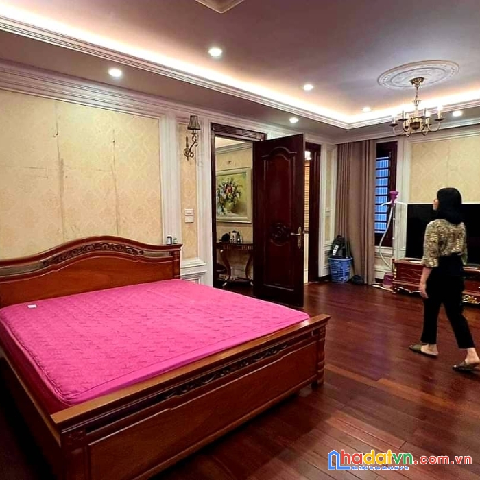 Bán gấp nhà 4 tầng 110m2 chỉ 5,65 tỷ.
 lô góc 3 thoáng , an ninh, an sinh đỉnh, nhà dân xây, ô tô
