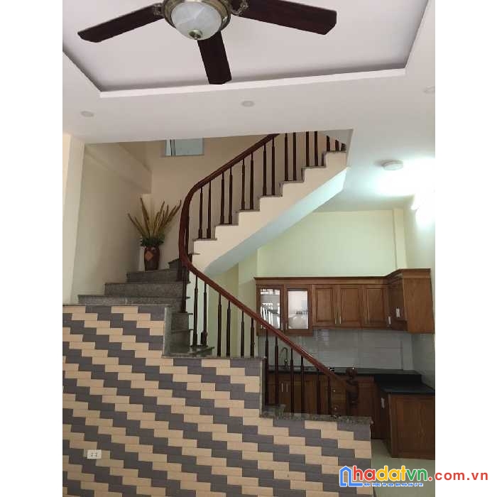 Bán nhà hà trì 1, dân trí cao, an ninh tốt, 5 tầng, 33m, 3.5 tỷ