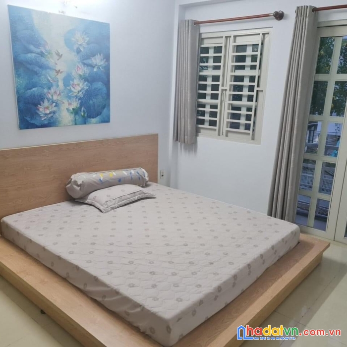 Bán nhà hxh lê văn sỹ,  quận 3, dtsd 130m2, gần chợ nguyễn văn trỗi, giá nhỉnh 5 tỷ