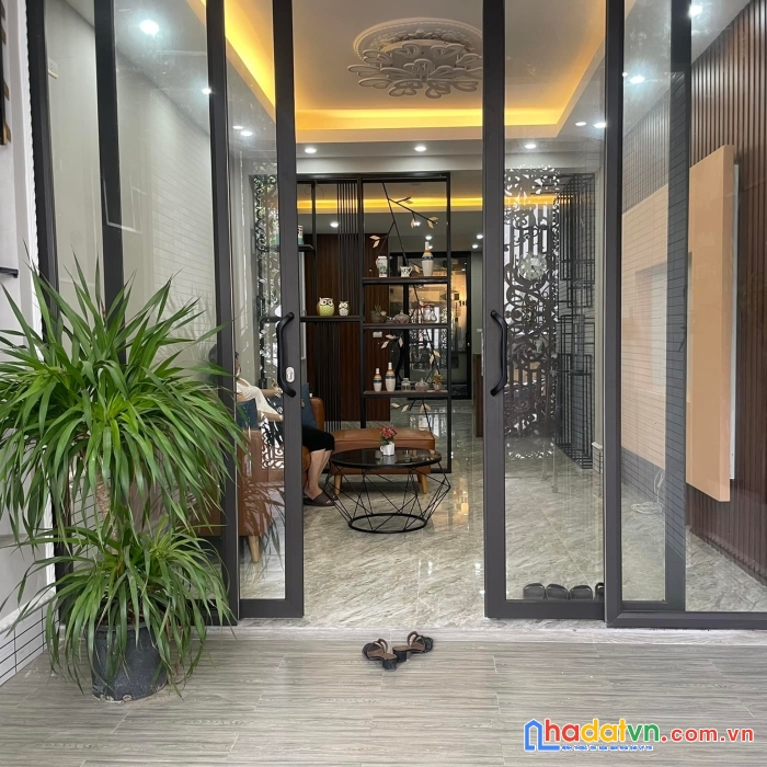 Bán mảnh đất bồ đề  hồng tiến 54m2 mt 3.6m long biên hà nội gần phố