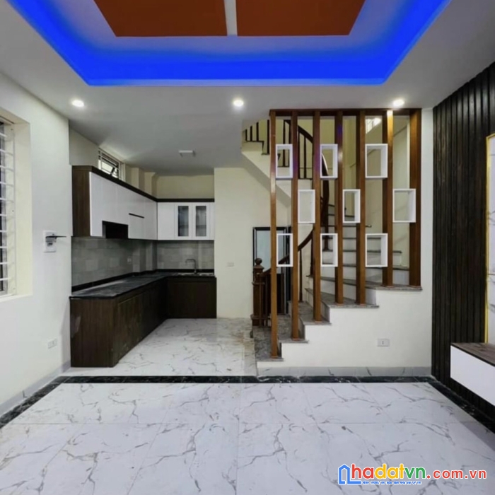 Bán nhà mộ lao hà đông 5 tầng mặt tiền 7m giá 3.5 tỷ