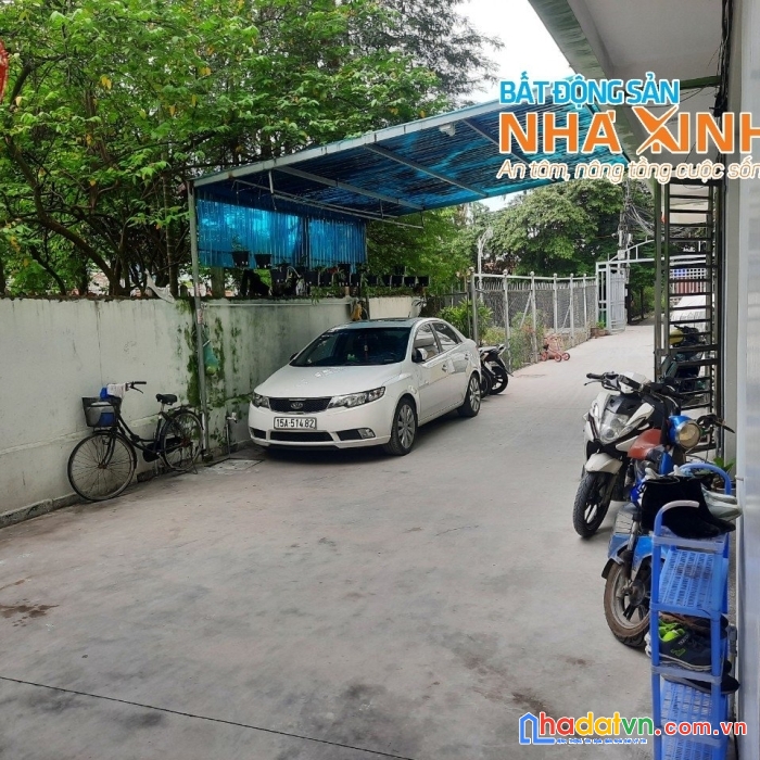 Căn nhà đẹp giá  rẻ mà ô tô đỗ cửa 24/24 ổ đằng hài hàian
lh 0399291974