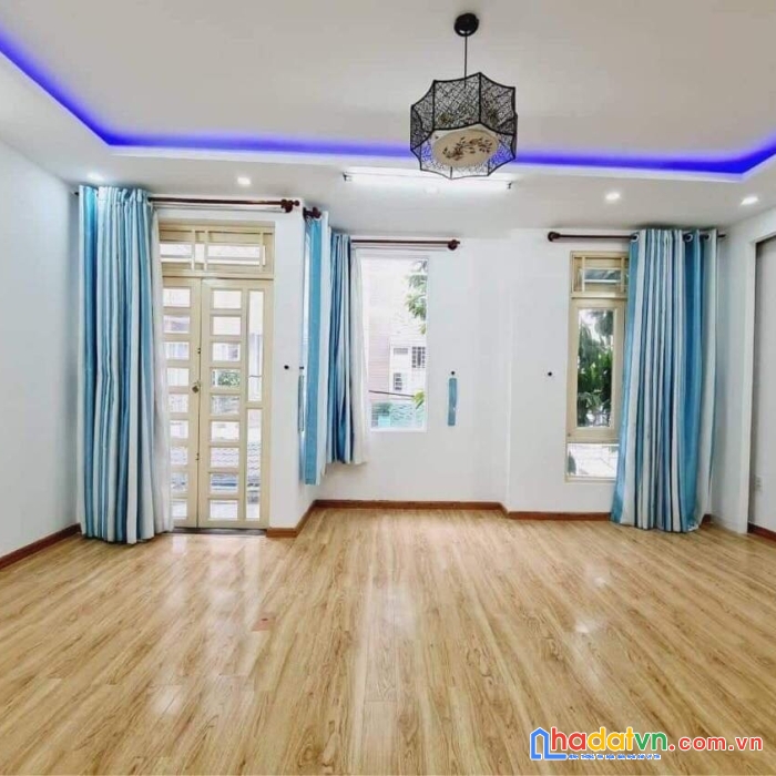 Nhà mới ở ngay 4 tầng (thống nhất gv)  42m2 (6x7) chỉ 5.65 tỷ (tl)  gọi phú o9o93i5947