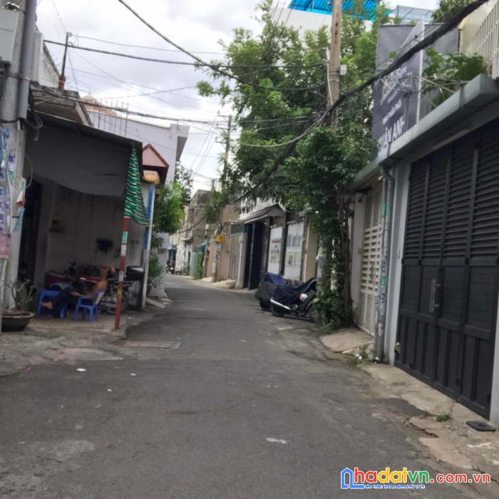 Diện tích khủng 240m2 - ngang 7.3m dài 32m - sổ nở hậu 7.6m-hẻm xe tải tránh nhau