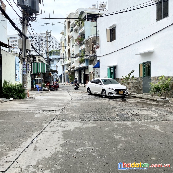 Bán nhà 58m2 hẻm xe hơi, tên lửa, quận bình tân, 5,4 tỷ, 2 tầng, nhà rẻ đẳng cấp