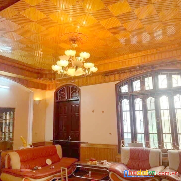 Đẹp nhà trần quốc hoàn 65m gần phố phân lô ngõ thông ô tô vào nhà mặt tiền rộng ở văn phòng