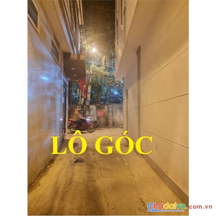 Bán nhà phố ngọc lâm lô góc, ô tô tránh,7 tỷ