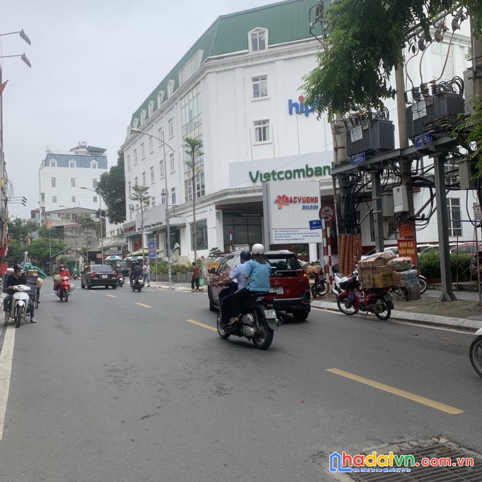 Cần bán nhanh nhà mặt phố mới thuỵ khuê - dt 50mx 5.5 m