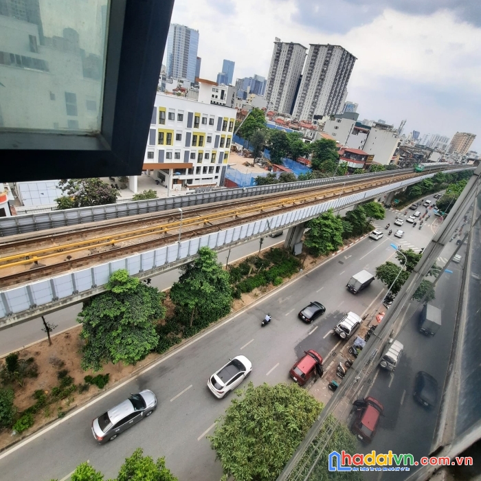 Bán nhà lô góc phố yên lãng 10 tầng full kính làm văn phòng cực đẹp