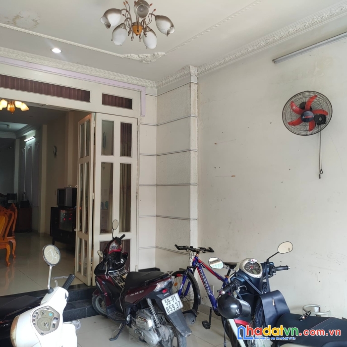 Nhà mặt tiền kinh doanh quận 12 ,100m2 chỉ 6ty1
