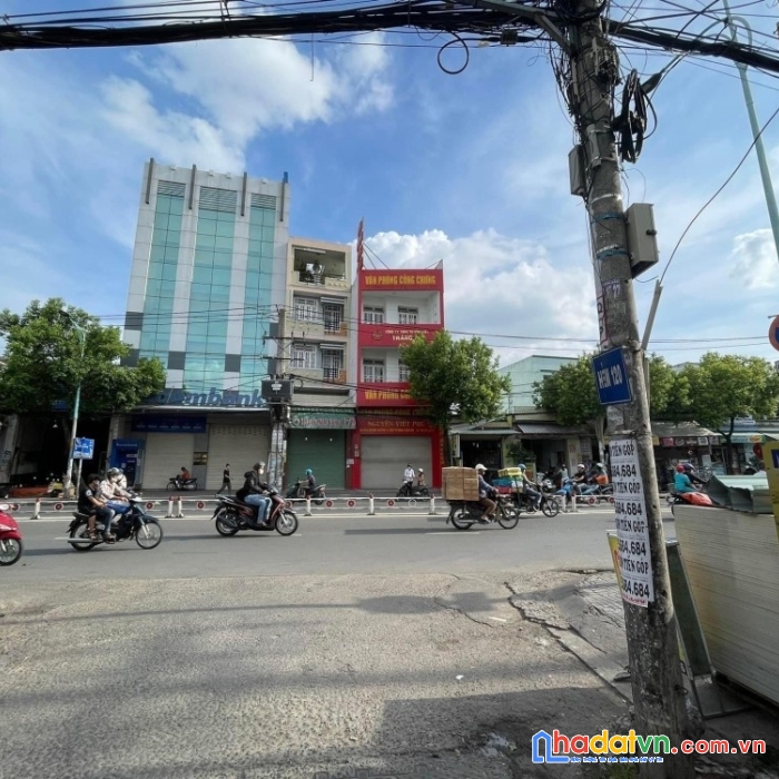 Bán nhà hẻm 6m lê văn quới , bình tân , 41m2 chỉ nhỉnh 3 tỷ.