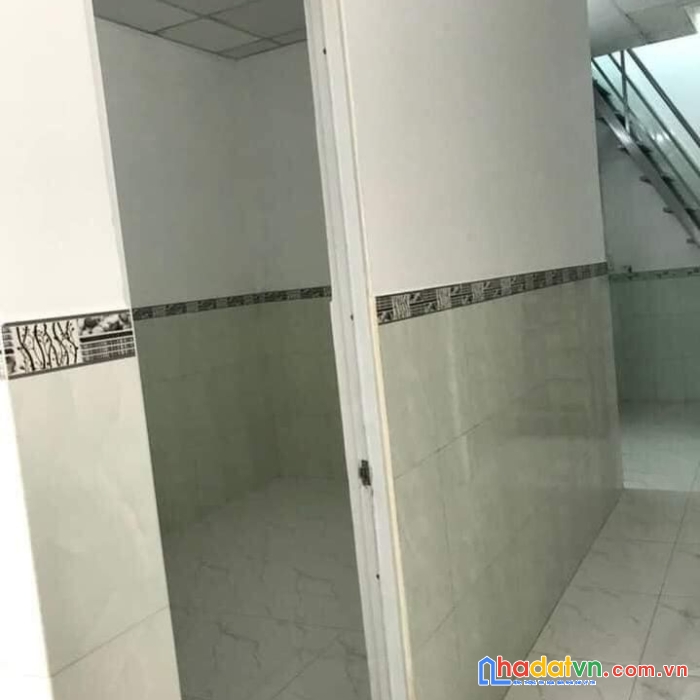 Nhà đẹp hxh bình long, quận tân phú  dt gần 60m2.nhỉnh 3ty