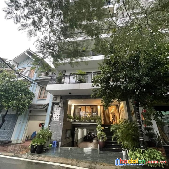 Tòa apartmen hồ tây - 200m2 - dt 3.5 tỷ - view hồ sen - 2 thoáng vinh viễn