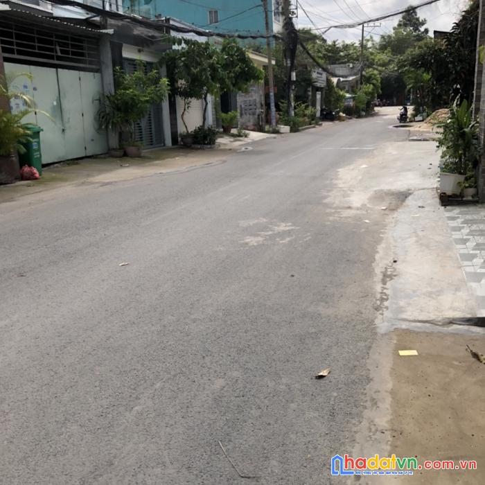 Bán gấp nhà mặt tiền ngang 6m đường 26 linh đông thủ đức 80m2 giá 9.5 tỷ