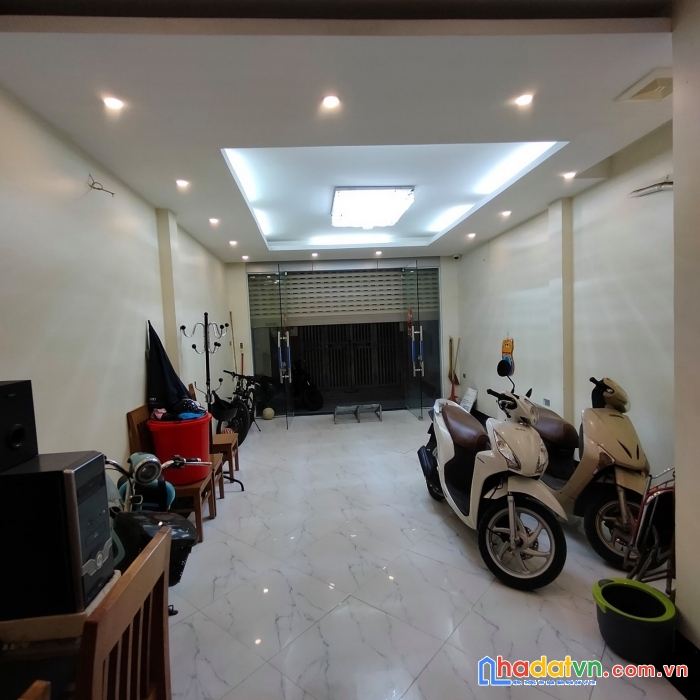 Bán nhà tô vĩnh diện 41 x 5 tầng, nhà siêu đẹp giá nhỉnh 8 tỷ, mt rộng 4m.