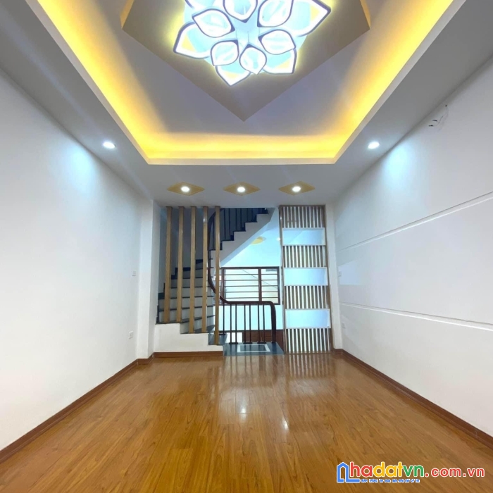 Bán nhà hạ đình, nhà mới tuyệt đẹp, 38m2, 4,55 tỷ