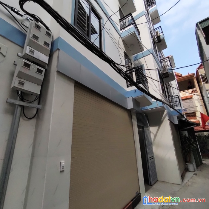 Bán nhà phố lệ mật, gần bigc long biên, lô góc, 35m2, 4 tầng, giá 3.2  tỷ