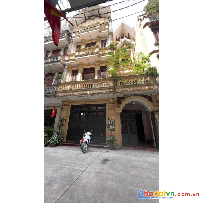 Thị trường đang sôi sục với căn nhà giá tốt 4 tầng tại phường nguyễn trại, hà đông!