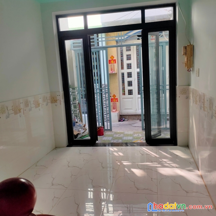 Cho thuê mặt bằng kinh doanh đường lê văn lương quận 7