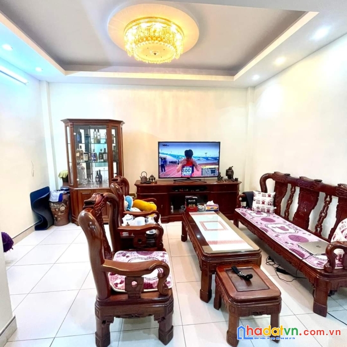 Bán gấp nhà lê đức thọ 50m2, 4 tầng, mt 5m, kinh doanh, ô tô, giá 4.9 tỷ.