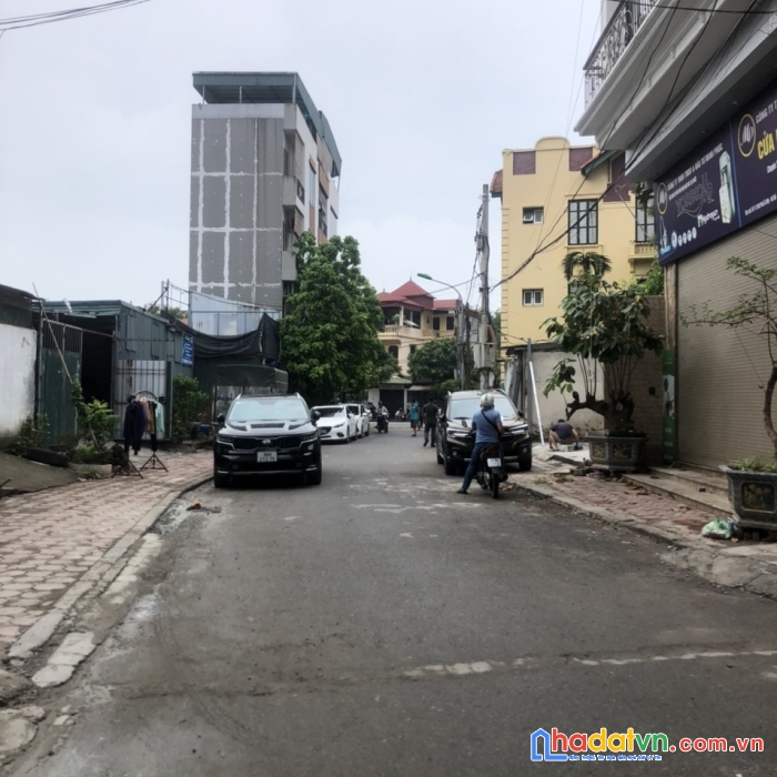 Bán nhà 6 tầng mặt phố ái mộ cực hiếm, dt 158 m2, kinh doanh giá nhỉnh 20 tỷ.