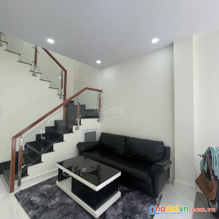 Bán nhà  hẽm 3 m , trần văn quang ,p.10. q.tân bình,2 tầng, giá 5,55 tỷ.