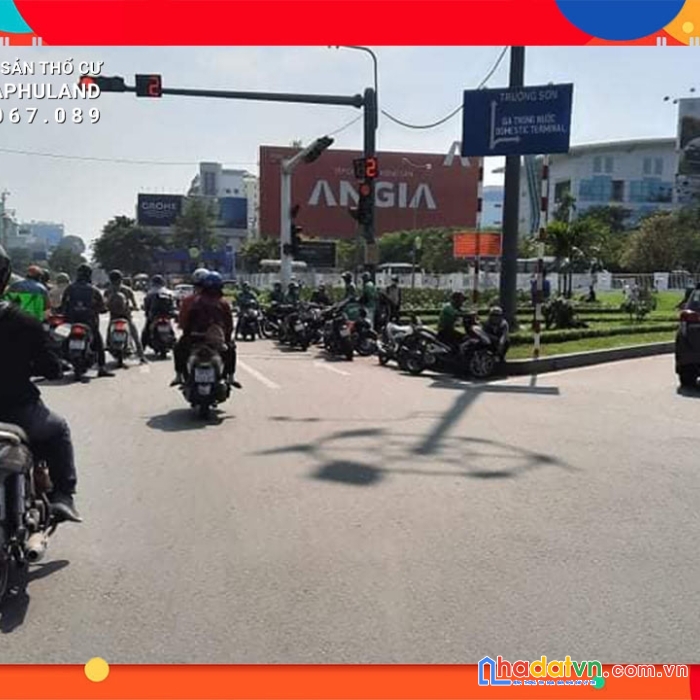 Nhà 2 mặt tiền kinh doanh. 5m5 x 22m4, 3 tầng. bạch đằng, p2, tân bình