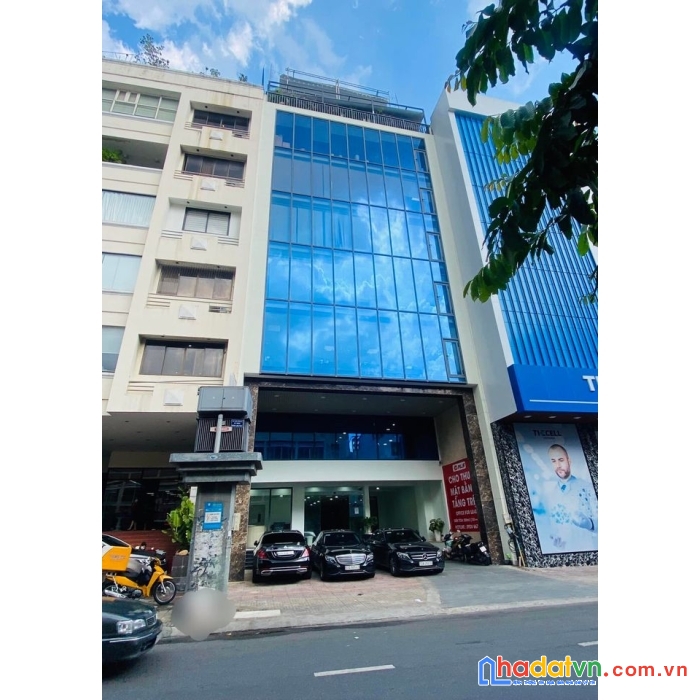 Cho thuê mặt bằng tầng trệt tòa nhà q3 250m đẹp trống suốt