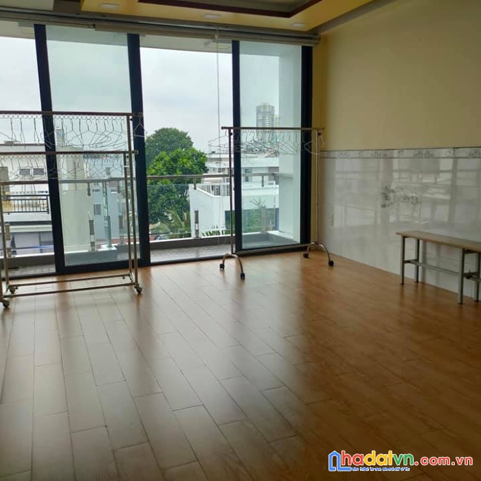 Bán nhà đường lê văn lương quận 7 - 2 mặt tiền ô tô đỗ cửa, gần lotte mart (hòa 0909127160)