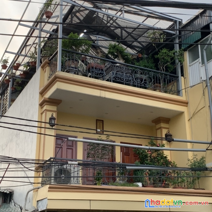 Bán nhà phố hồng tiến  ,long biên 67m2 giá 4.1 tỷ ô tô cách nhà 50m
