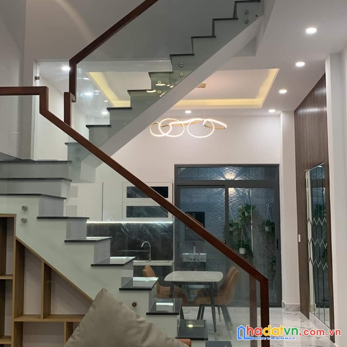 Bán nhà bình tân, hẻm ôtô tải tránh, nhà vừa xây xong thiết kế rất đẹp hiện đại, 4tầng, 54m2,