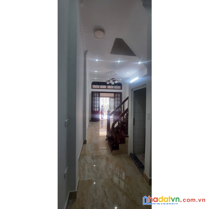 Siêu rẻ. bán gấp nhà phố đại la. -nha mới, đẹp, ở luôn.dt: 50m- mt:4m - 4 tầng. giá 4.3 tỷ.