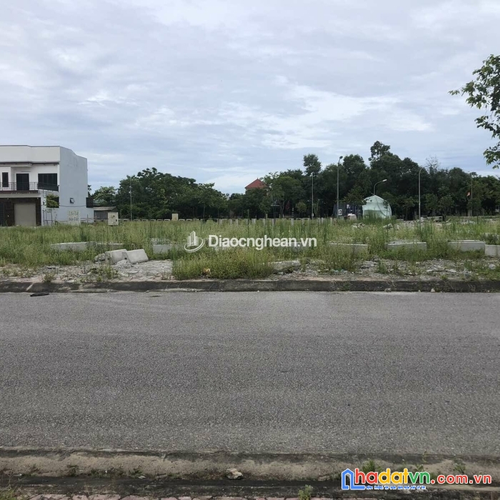 Bán đất đấu giá quy hoạch đẹp đường 16 m xóm 5 xã nghi phú giá tốt nhất thị trường