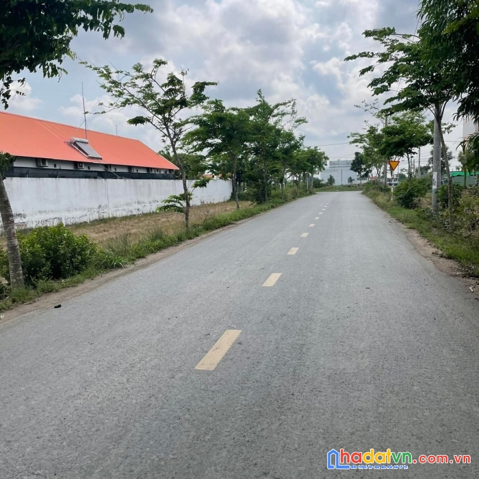 Chính chủ bán nền kdc 1b thị trấn cần đước