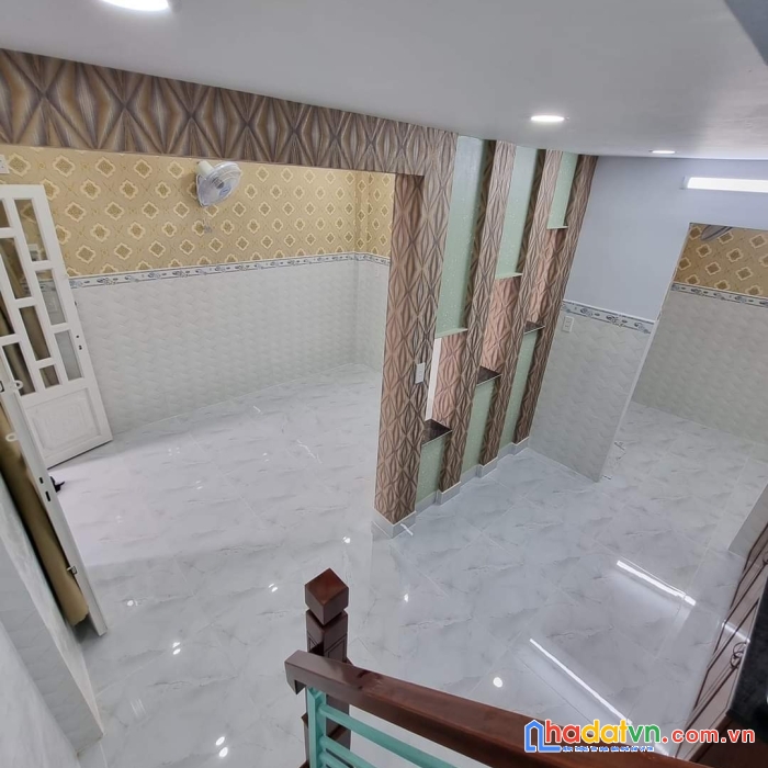 Bán nhà cách mặt tiền 25 m diện tích 78 m2 quẫn 4 dưới 3.1 tỷ