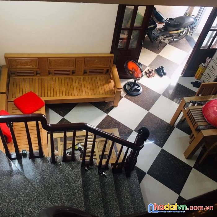 Nhà đẹp ở ngay - 50 oto đỗ - cầu giây, 40m, 5t, 5,7mmt. giá chỉ 4 tỷ.