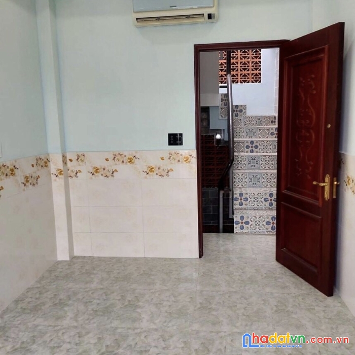 Bán nhà đường lê văn lương quận 7 - 2 mặt tiền ô tô đỗ cửa, gần lotte mart