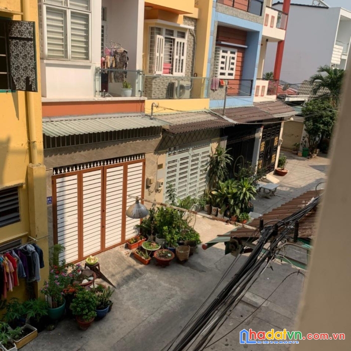 Tin nóng. cần bán gấp nhà 3 tầng, 66m2, chỉ 10 bước ra võ văn kiệt