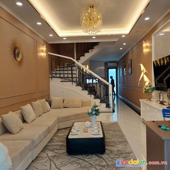 Kdc trong lòng tên lữa, phân lô đồng bộ, tiện ích bậc nhất, gần aeon mall, 4x20m, 3 tầng, chỉ 10,7