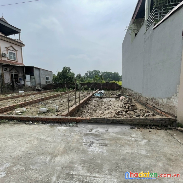 Nhỉnh 1tỷ sở hữu ngay 61m2 xuân bách đối diện kcn nội bài. đường thông ôtô vào tận nhà