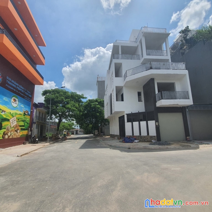 Nóng đất phân lô khu biệt thự bến xưa 4.5x19 xây tự do cách gv 2p chỉ 4.45tỷ