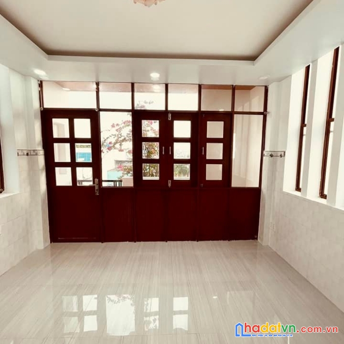 Nhà đẹp, hẻm ô tô, giá sốc, phạm văn chiêu, gò vấp.