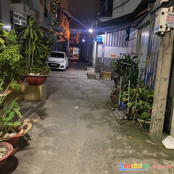 4 chỗ tới nhà - kế bên khu chế xuất tân thuận- huỳnh tấn phát - quận 7. nhà cấp 4 -ngang 5.2x17.5