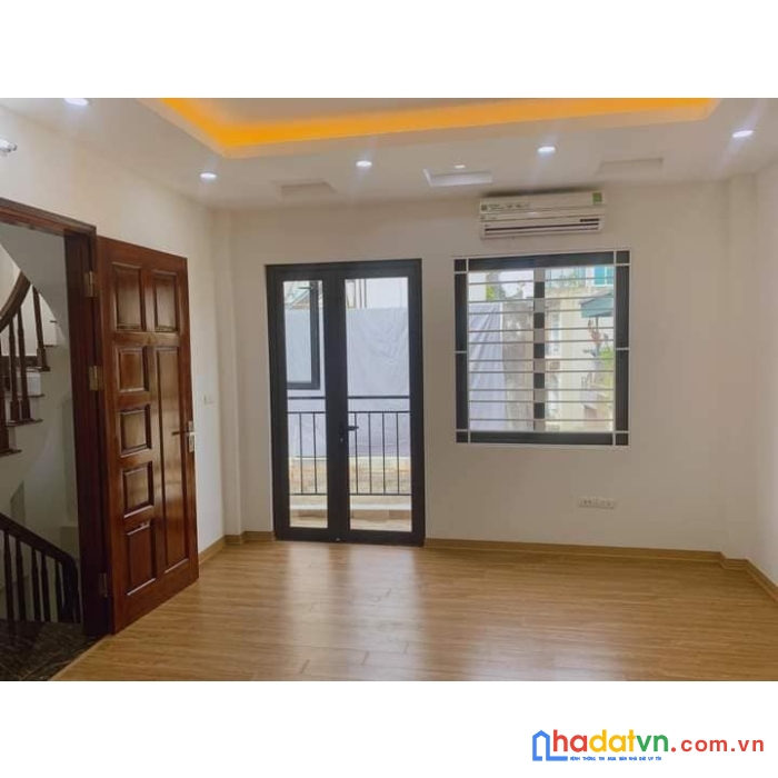 Bán nhà tạ quang bửu 52m 6 tầng tuyệt đẹp ngõ thông, nông , rộng chỉ 3.6 tỷ