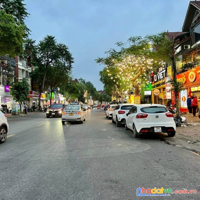 Bán nhà mặt phố gia thượng, ngọc thụy, kinh doanh 80m 6t mt4.5 nhỉnh 18 tỷ.