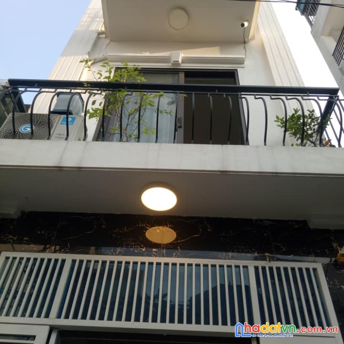 Nhà riêng phố láng hạ 46m2 x 4 tầng giá 4.5 tỷ .